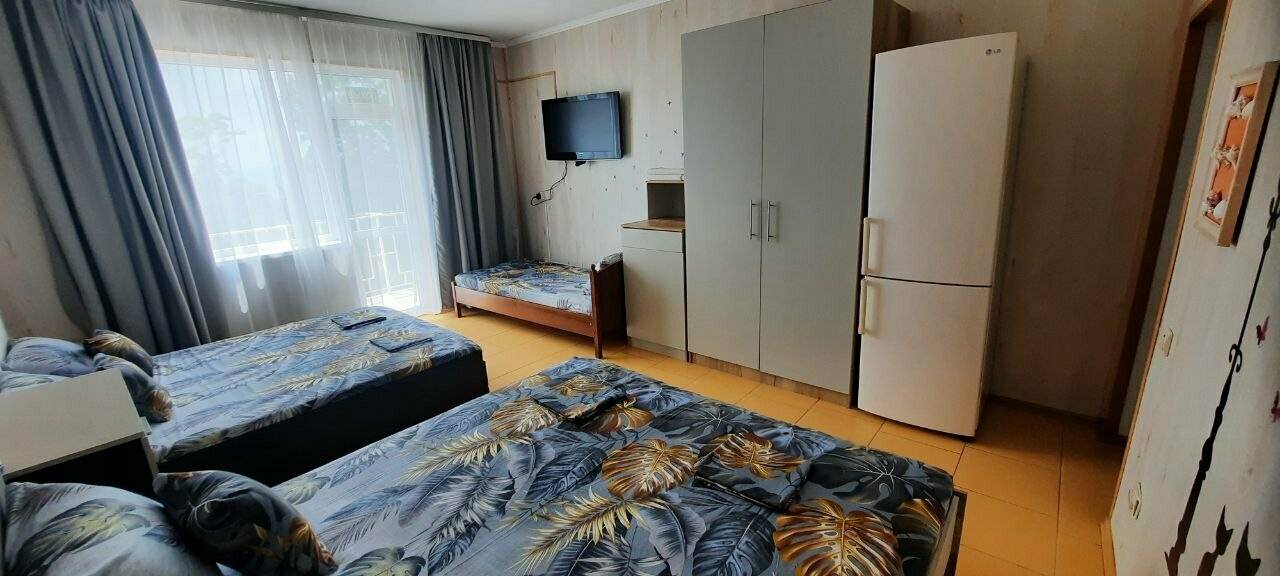 Фотографии номера Семейный номер в Гостевом доме Дубовая Роща Туапсе