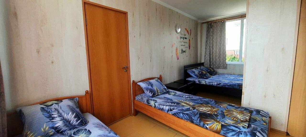 Фотографии номера Семейный номер с видом на море в Гостевом доме Дубовая Роща Туапсе