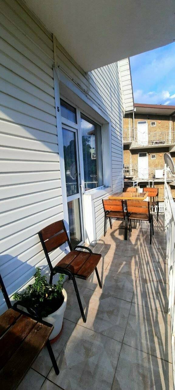 Фотографии номера Семейный номер в Гостевом доме Дубовая Роща Туапсе