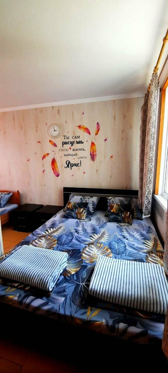 Фотографии номера Семейный номер с видом на море в Гостевом доме Дубовая Роща Туапсе